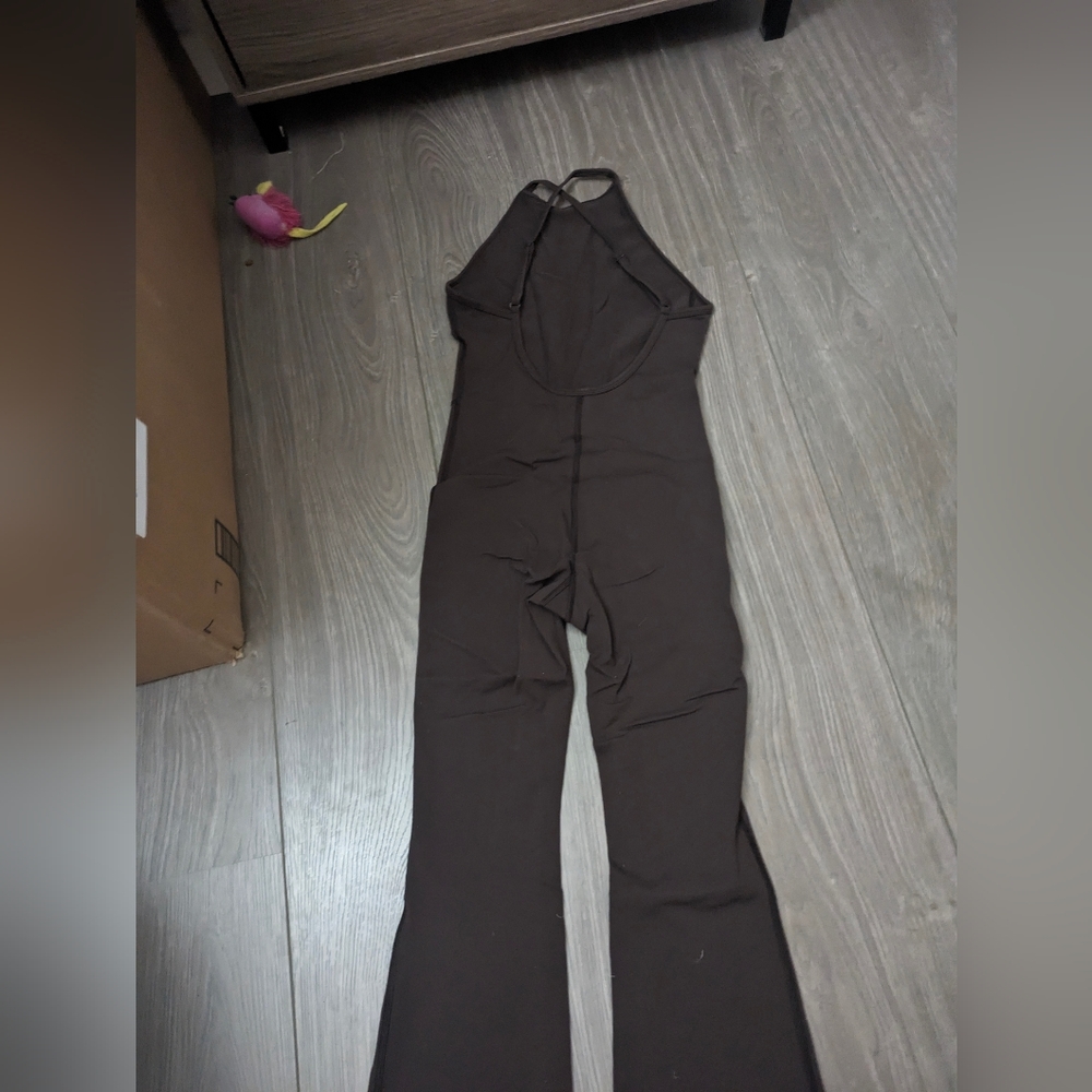 SOLD ⭐⭐Worn once, Leila flared jumpsuit in rich mocha brown xxs perf.cond - Picture 4 of 6